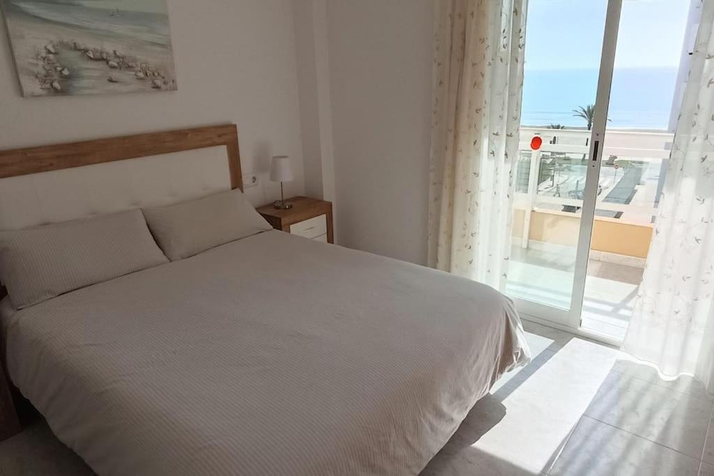 Apartamento céntrico en la playa con piscina. Peñíscola Extérieur photo